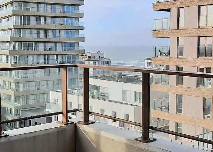 Modern 2-bedroom Near The Of T102 Appartement *